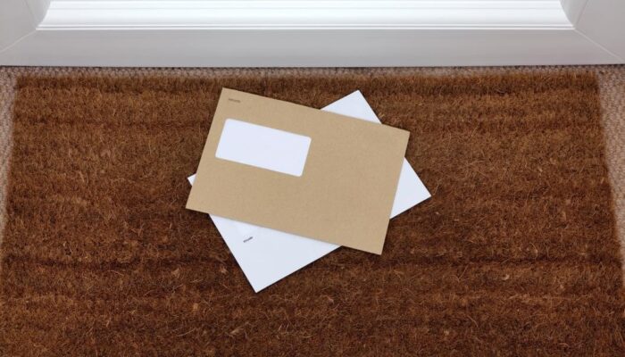Verzendtheorie uit de Awb geldt voor alle postbezorgers