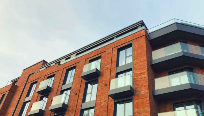 Zorgvastgoed en het omgevingsplan: waar eindigt wonen en begint zorg?