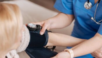Kleine Zorgaanbieders Ontlast (1) Kleine Zorgaanbieders Ontlast